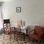 Au Bon Air Barbotan Апартаменты *